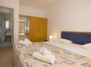 Alecos Hotel Apartments