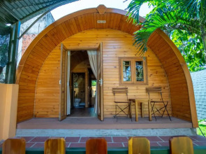 Vida Loca Resort & Sunset Beach