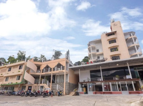 Royal Crown Hotel & Palm Spa Resort