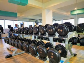 Atlantis Condo Resort by GPS