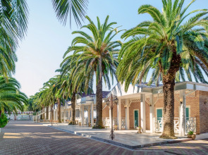 Imeni Chelyskintsev Hotel