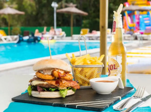 Apartamentos Els Llorers