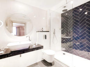 Hotel Indigo Edinburgh - Princes Street by IHG