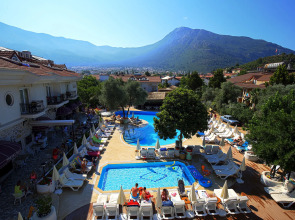 The PINEHILL Hotel & Suites