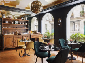 NEWHOTEL REPUBLIQUE (ex Albert's Hotel)