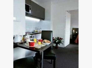 Villa Bellagio Apartments