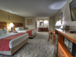 Crossroads Inn & Suites