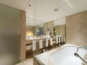 Steigenberger Airport Hotel Amsterdam Hotel