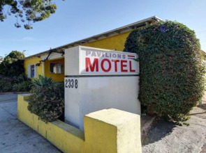 Pavilions Motel