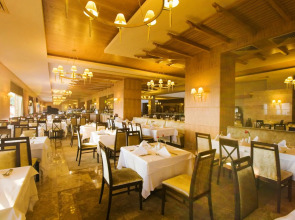 Fantasia Deluxe Hotel