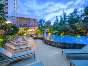 Golden Beach Cha-Am Hotel