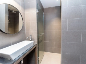 Sugar Marina Hotel - Cliffhanger - Aonang