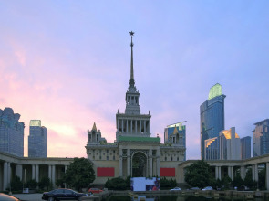 Renaissance Shanghai Pudong Hotel