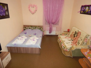 Advance-Trio Na Mokhovoy