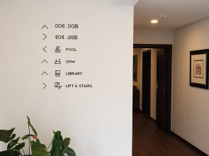 Santa Cruz Village Hotel