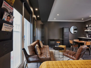 Vintage Apartment Hotel