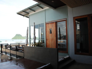 Prachuap Beach Hotel