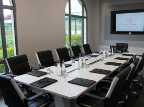 Hôtel l'Elysée Val d'Europe