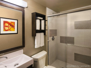 Holiday Inn Manhattan Financial District