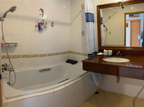 Seaview Hotel Sriracha