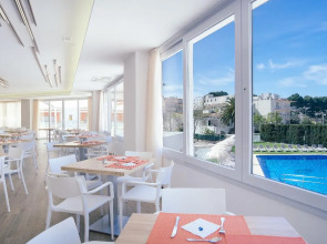 Отель THB María Isabel - Adults Only