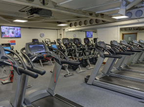 Best Western Kings Manor Hotel