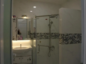 Godiva Phu Quoc Hotel