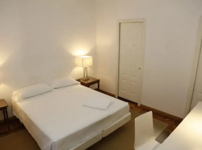 dHomes - Apartments and Rooms - Room 102