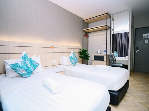 Worldview Grand Hotel