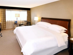 Sheraton Philadelphia Downtown