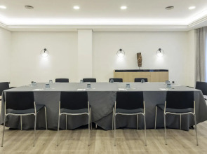 Hotel ILUNION Alcora Sevilla