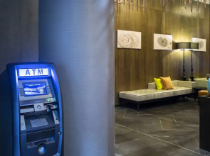 Holiday Inn Manhattan Financial District