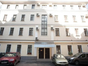 MINIMA Красные ворота