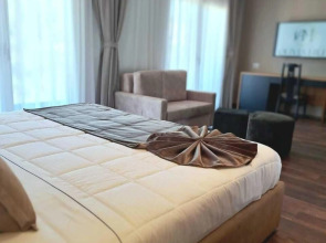 Olivia's Hill Resort