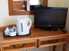 Pembridge Palace Hotel