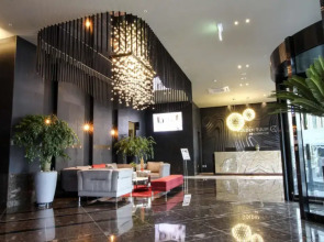 Golden Tulip Ever Yongin Hotel