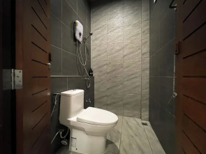 Tachang Airport Hotel