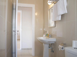 Roseum Boutique Hotel