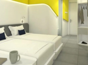 YELLO Hotel Kuta Beachwalk Bali