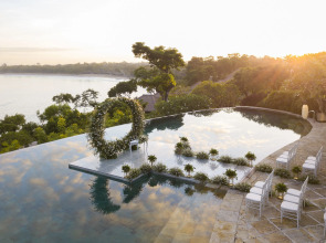 Four Seasons Resort Bali at Jimbaran Bay 