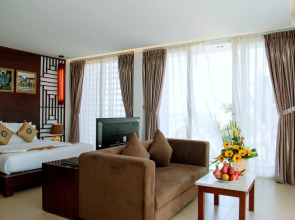 Villa Del Sol Beach resort & Spa