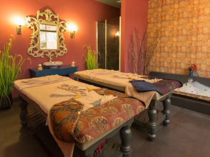 Flamingo Hotel & Spa - Pet Friendly