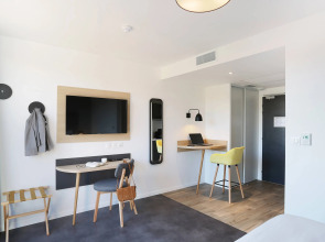 Appart Hotel Odalys City Centre Compans Caffarelli