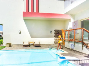 Sunrise Crystal Bay Resort