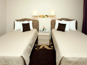 Отель «Аэропорт Mara»