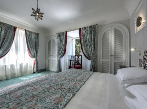 Augustus Hotel & Resort