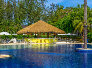 Sunwing Kamala Beach