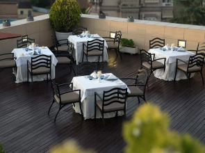 Hotel Andalucia Center