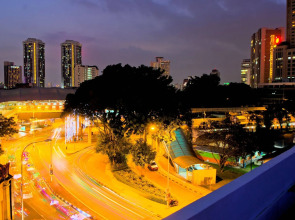 Hotel O Crossroads Hotel