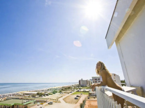 Hotel City Beach Resort